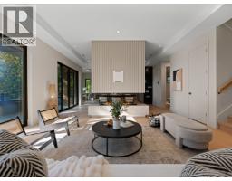 5657 WESTPORT ROAD, West Vancouver, British Columbia