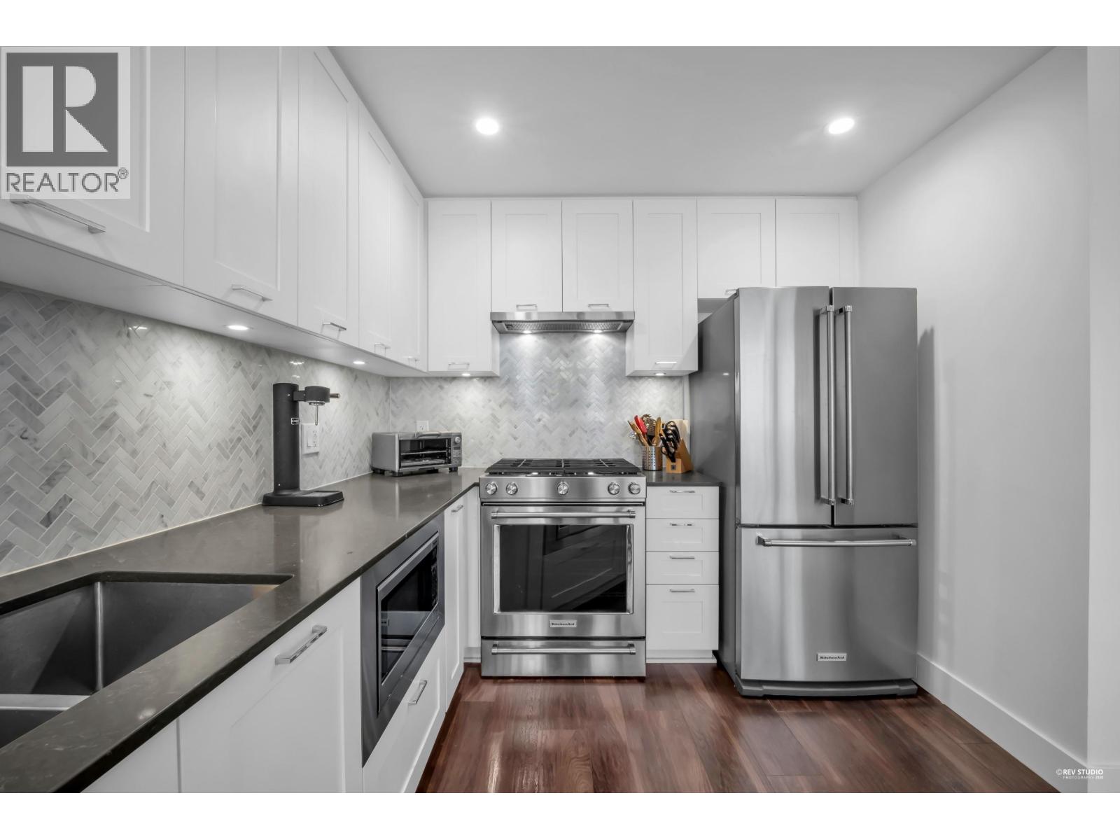 506 131 E 3rd Street, North Vancouver, British Columbia  V7L 0E3 - Photo 12 - R3108232