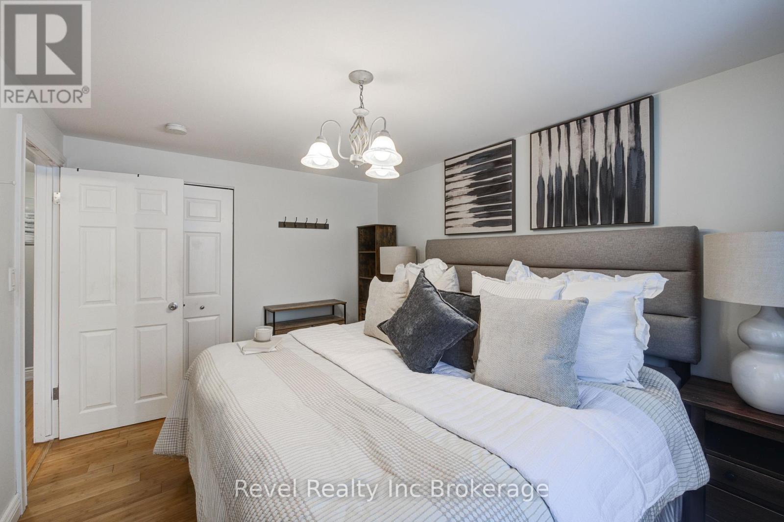 828 Warwick Street, Woodstock, Ontario  N4S 4R4 - Photo 20 - X12761000