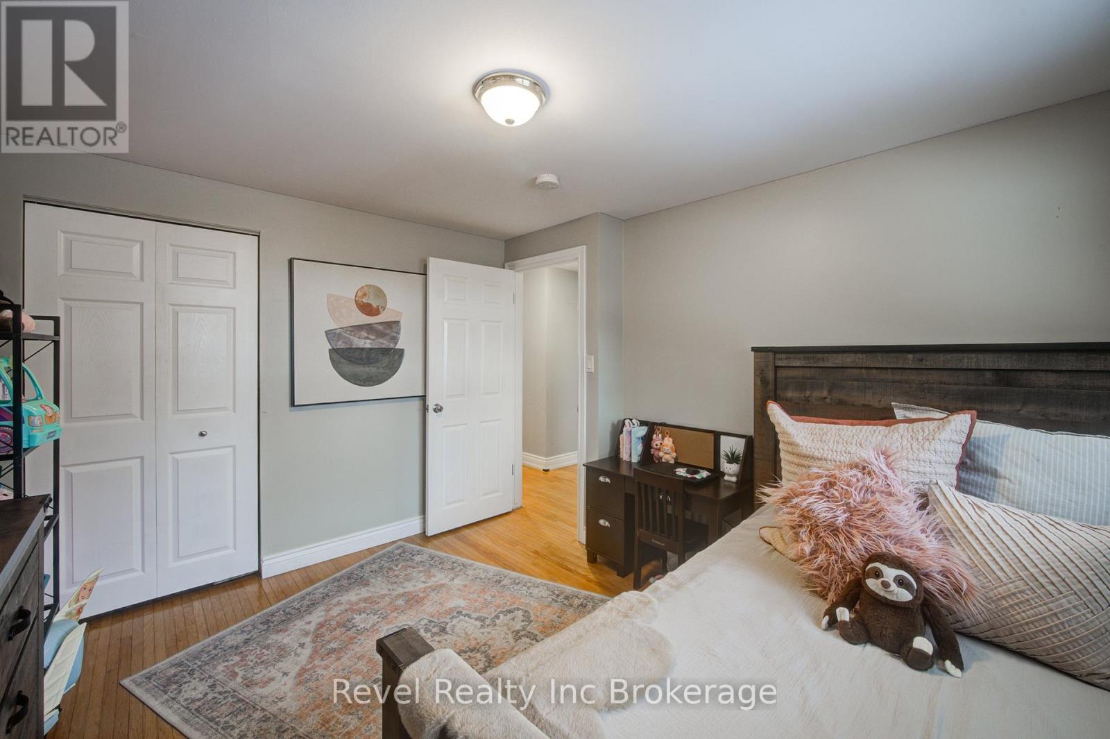 828 Warwick Street, Woodstock, Ontario  N4S 4R4 - Photo 24 - X12761000