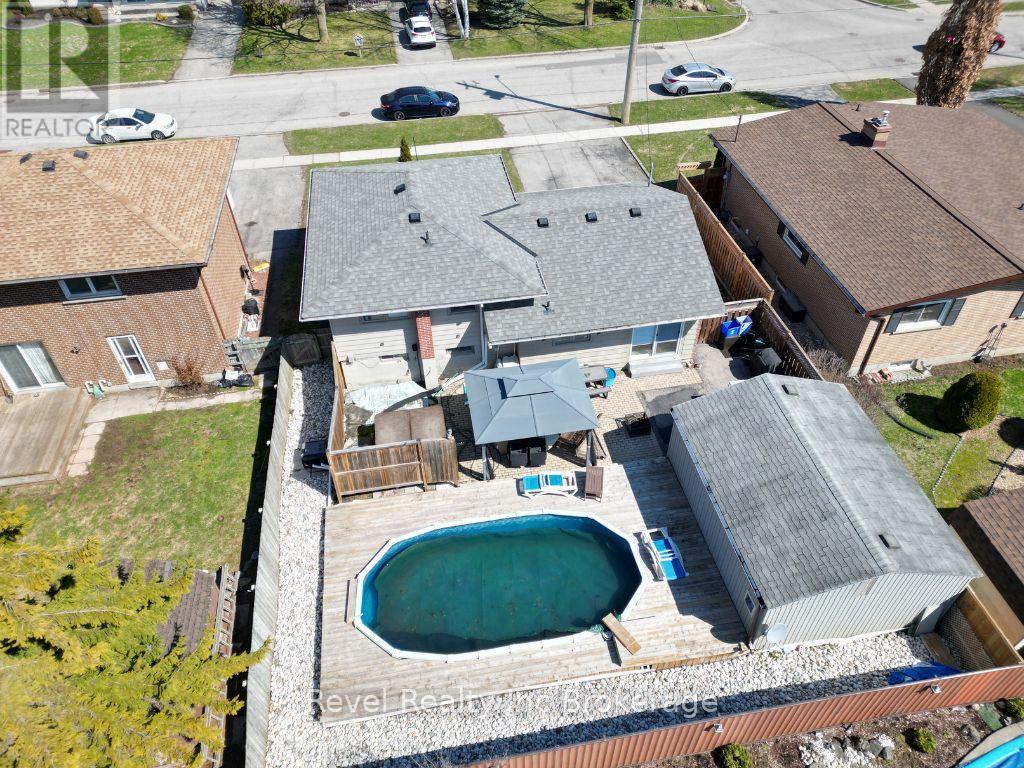 828 Warwick Street, Woodstock, Ontario  N4S 4R4 - Photo 3 - X12761000