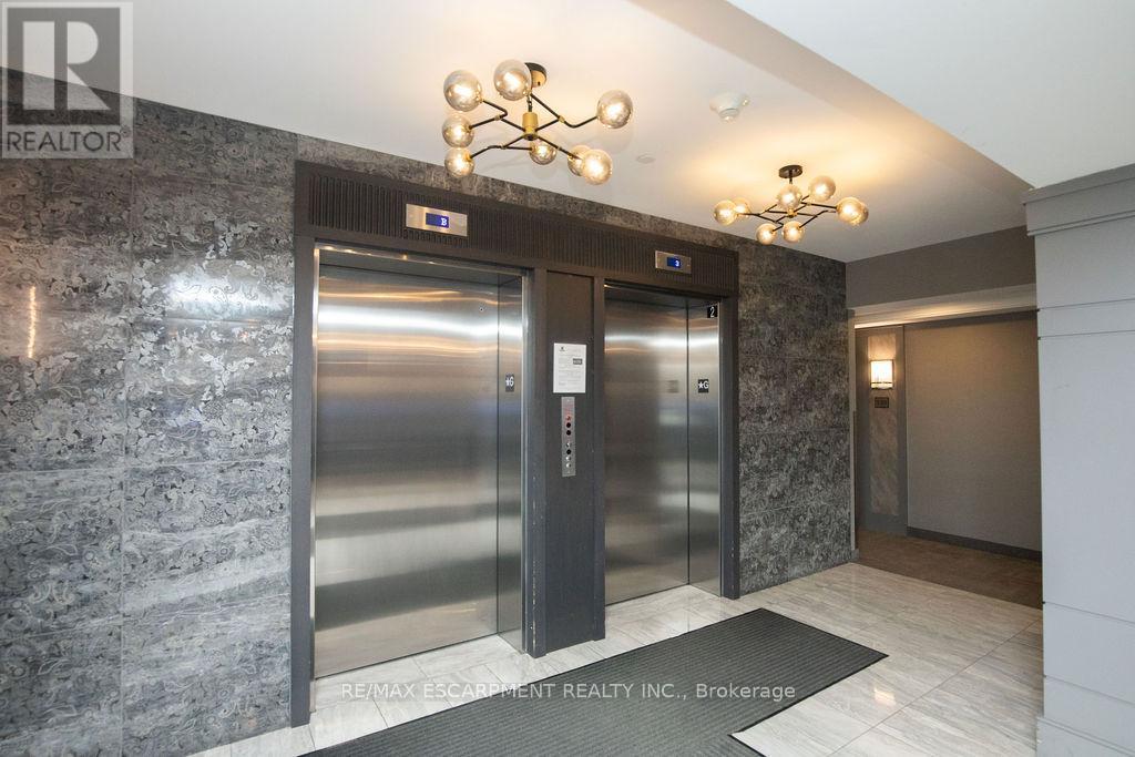 629 - 5055 Greenlane Road, Lincoln, Ontario  L3J 2J3 - Photo 4 - X12973336