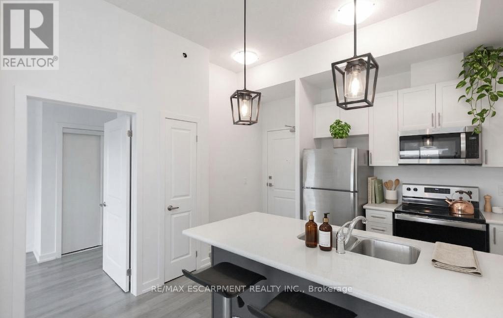 629 - 5055 Greenlane Road, Lincoln, Ontario  L3J 2J3 - Photo 5 - X12973336