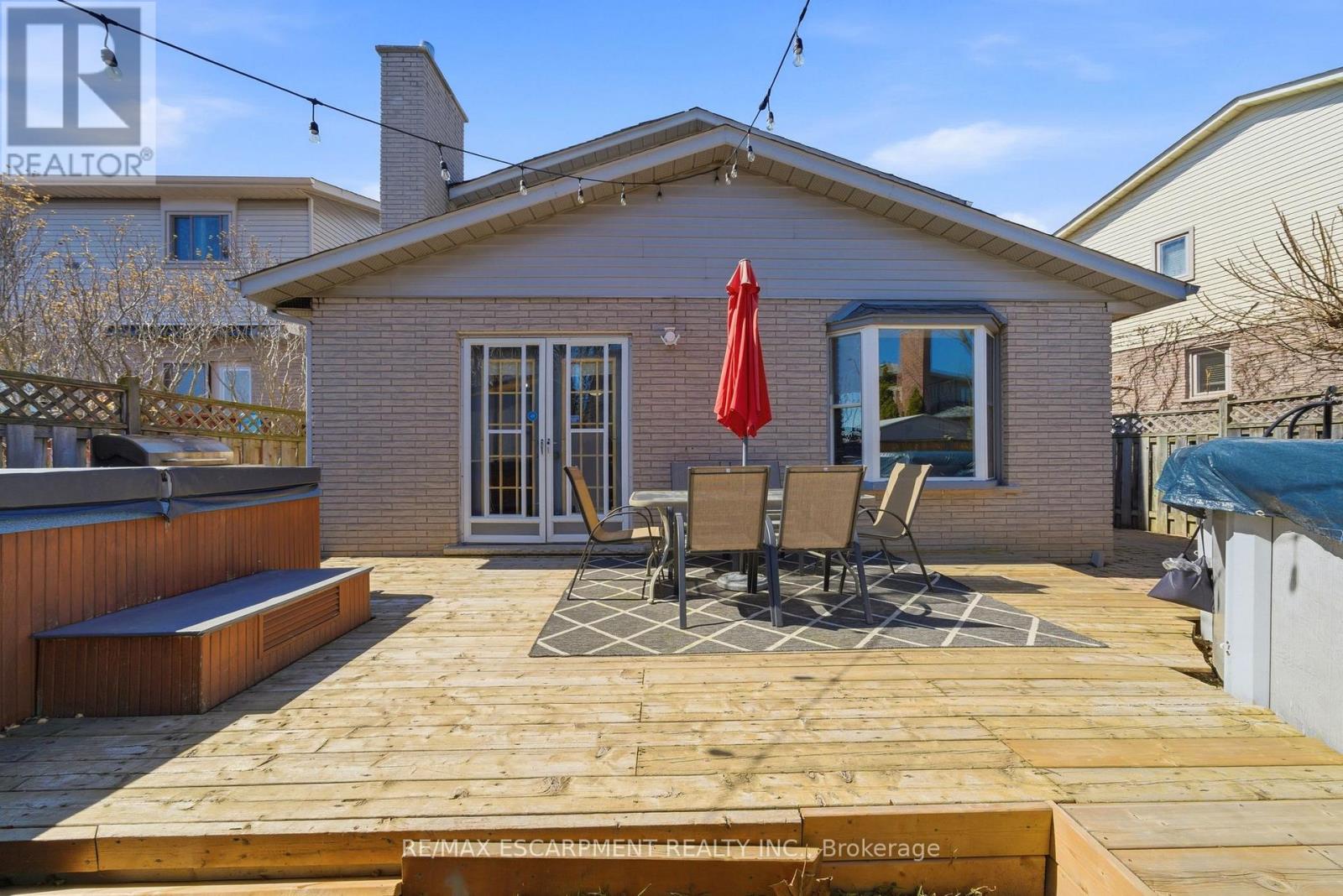 15 Finch Place, Hamilton, Ontario  L9A 5C2 - Photo 42 - X12973340