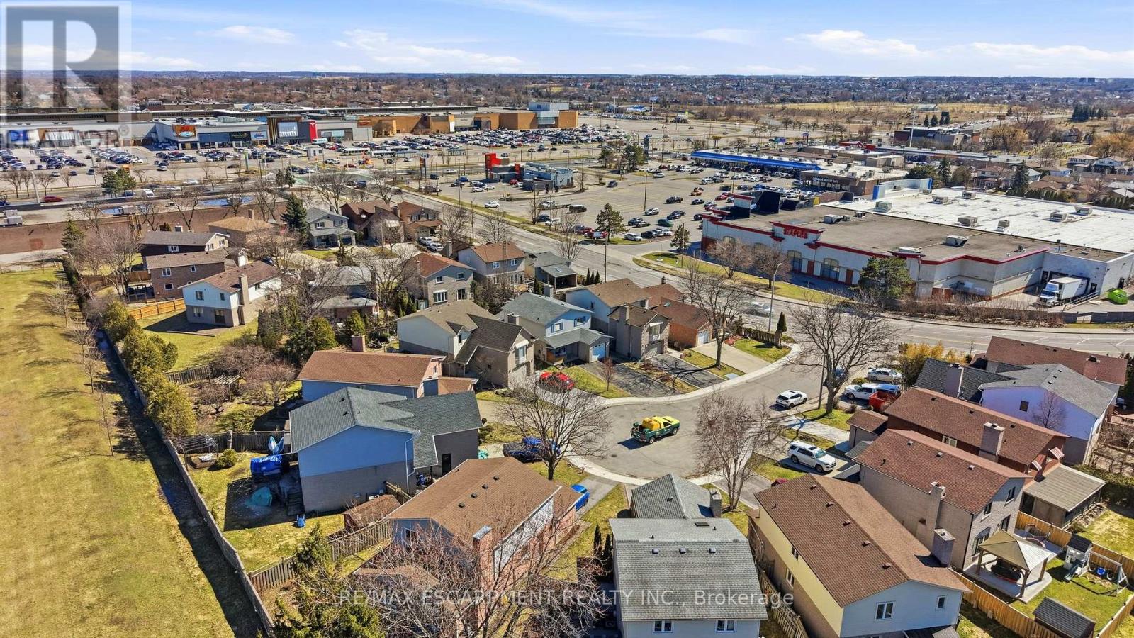 15 Finch Place, Hamilton, Ontario  L9A 5C2 - Photo 45 - X12973340