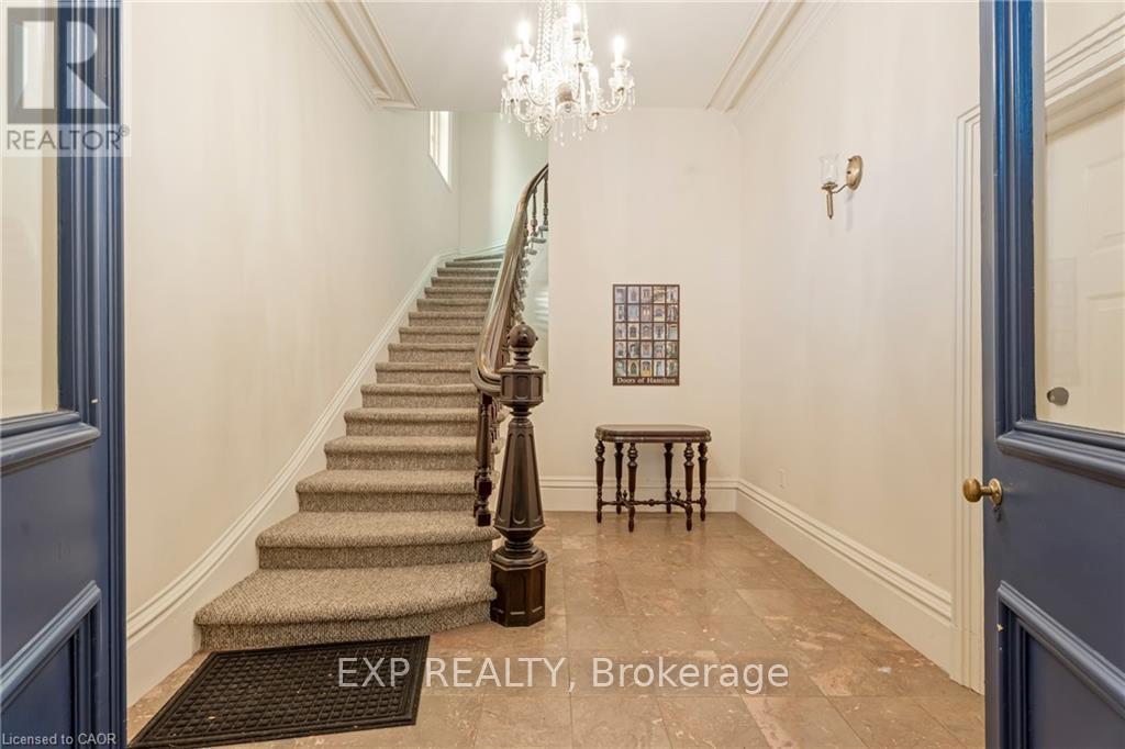 2 - 46 Herkimer Street, Hamilton, Ontario  L8P 2G4 - Photo 5 - X12973380