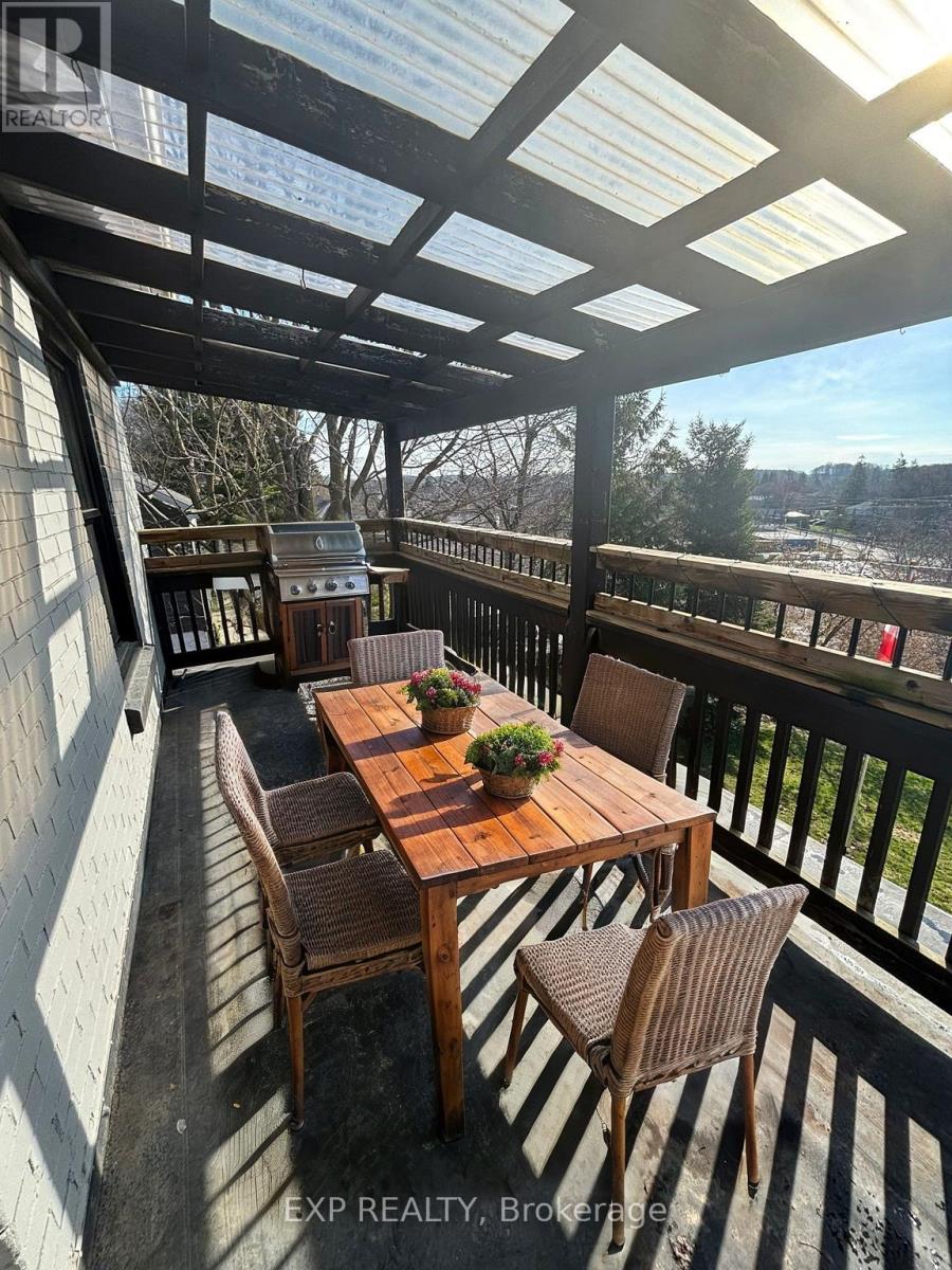 2 - 12 Benjamin Street, Wilmot, Ontario  N0B 2E0 - Photo 3 - X12973384