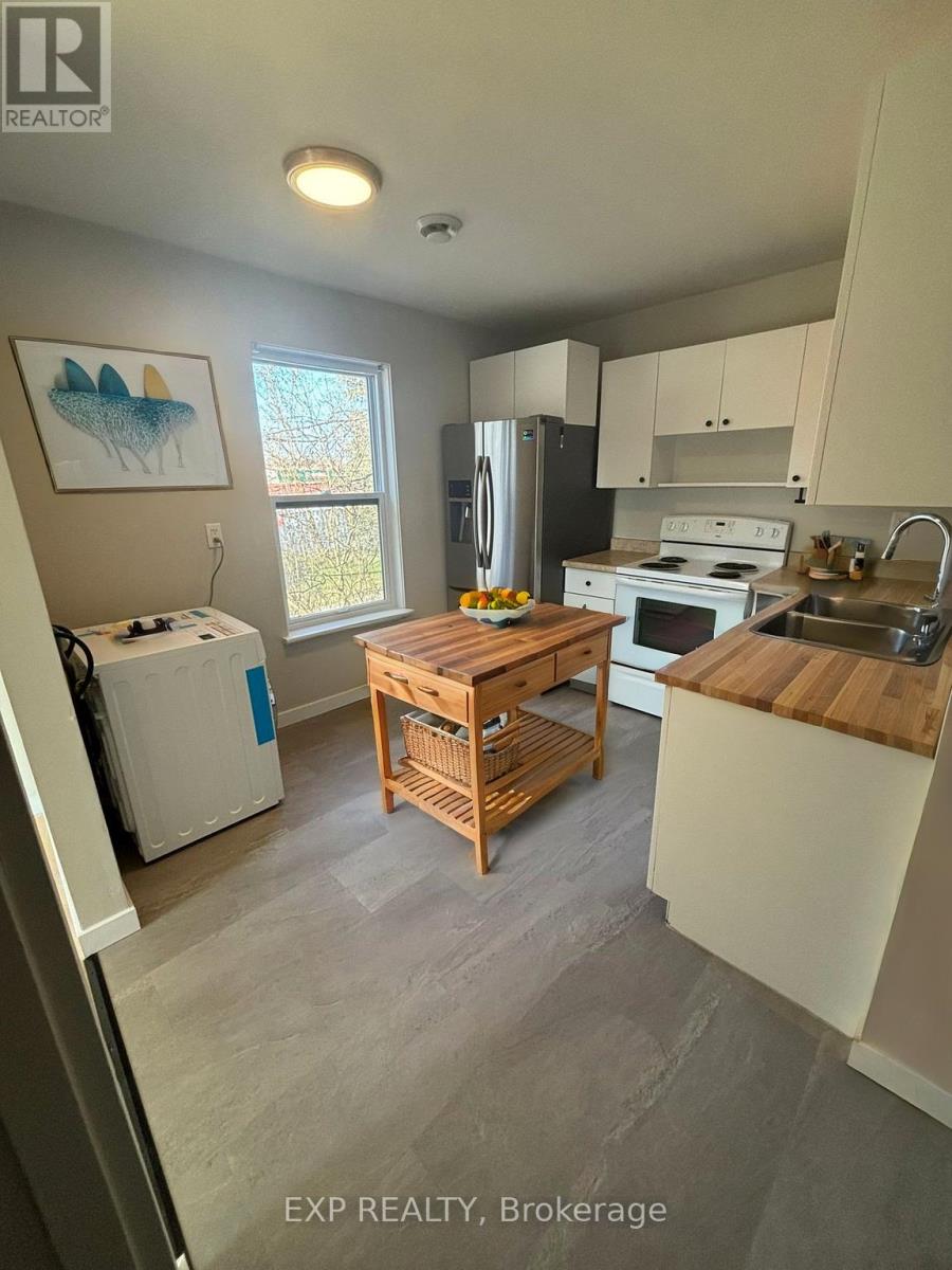 2 - 12 Benjamin Street, Wilmot, Ontario  N0B 2E0 - Photo 7 - X12973384