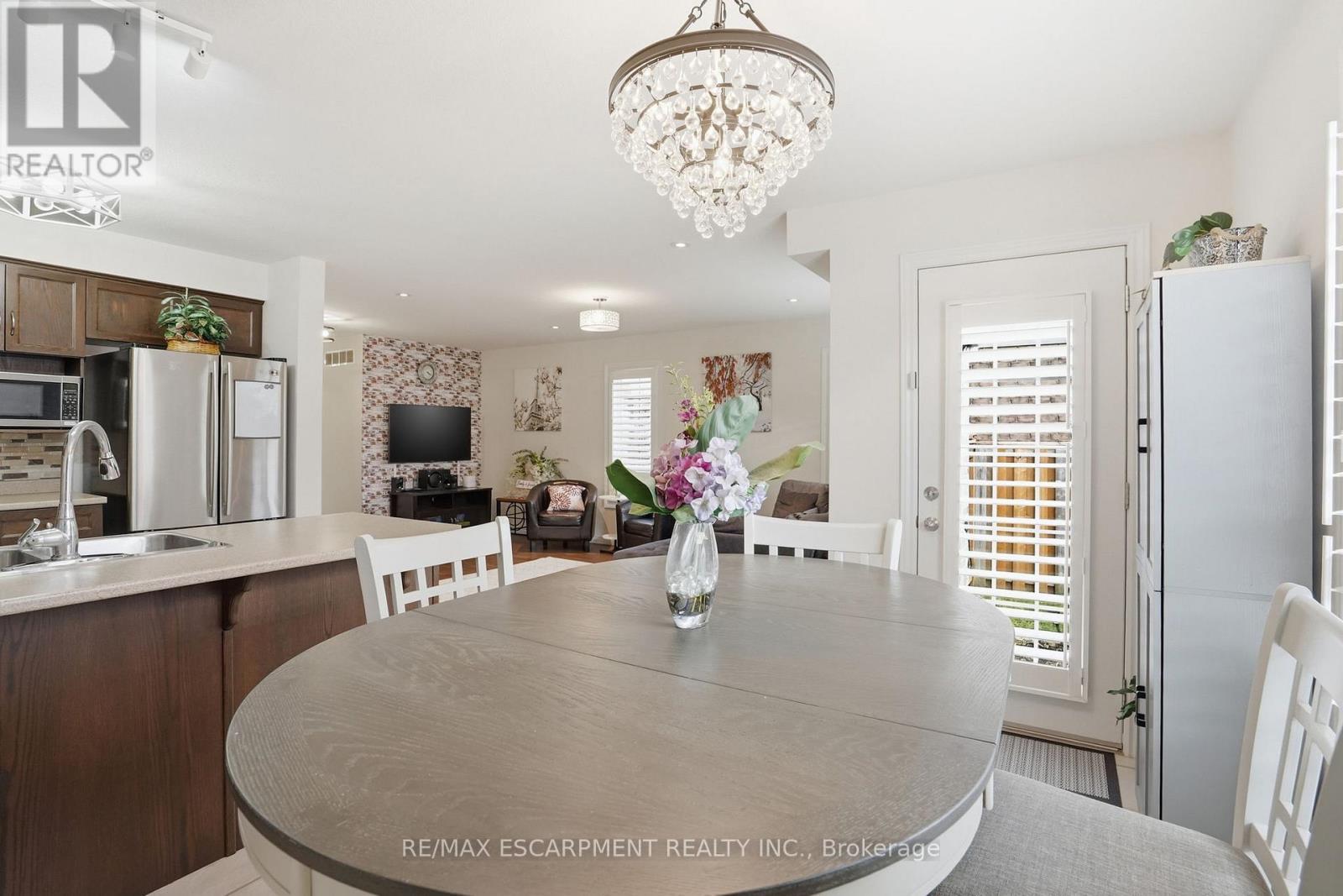 39 Butler Cove Road, Stratford, Ontario  N5A 0C8 - Photo 16 - X12973406