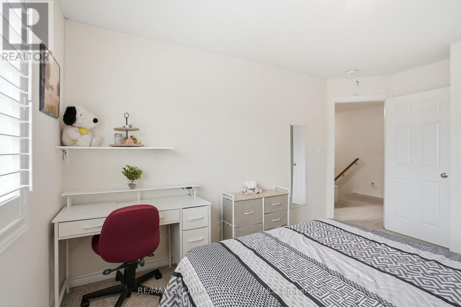 39 Butler Cove Road, Stratford, Ontario  N5A 0C8 - Photo 26 - X12973406