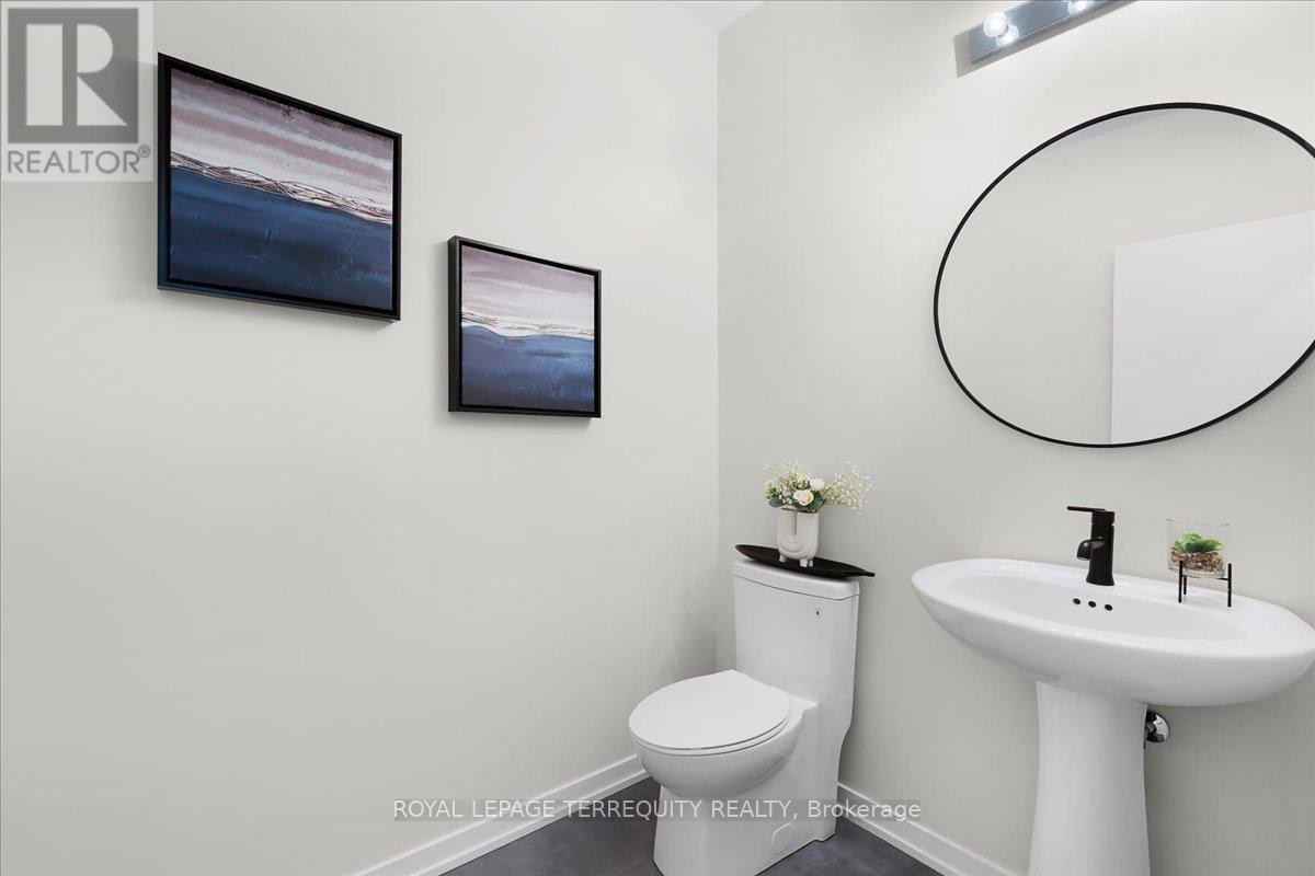 38 Kingbird Common, Cambridge, Ontario  N1T 0H3 - Photo 12 - X12973418