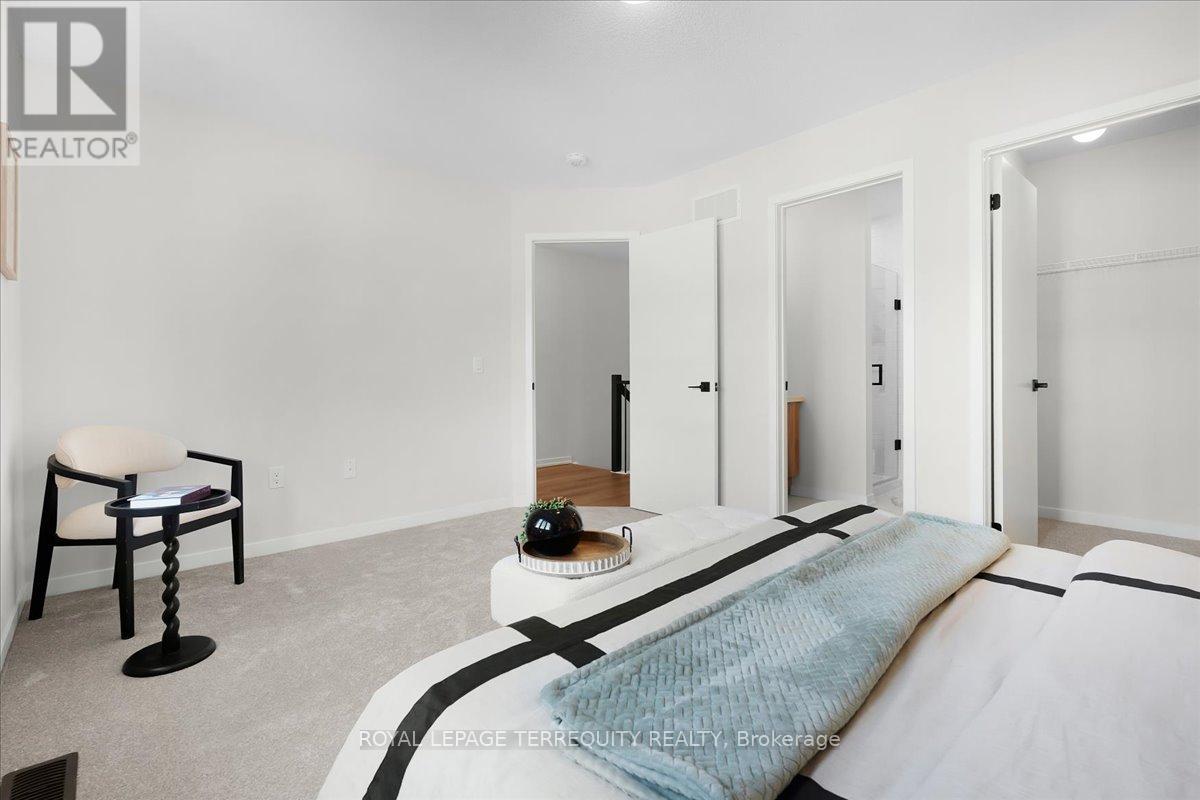 38 Kingbird Common, Cambridge, Ontario  N1T 0H3 - Photo 17 - X12973418