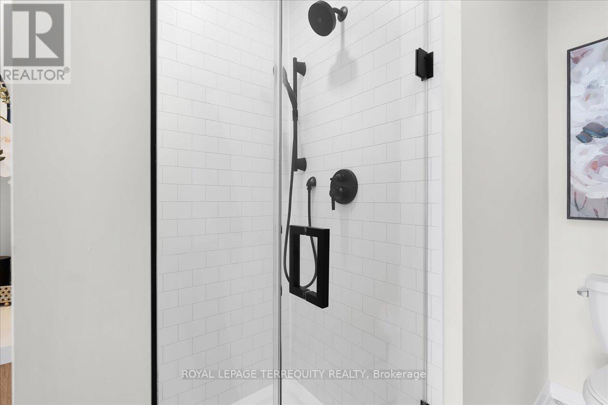 38 Kingbird Common, Cambridge, Ontario  N1T 0H3 - Photo 20 - X12973418