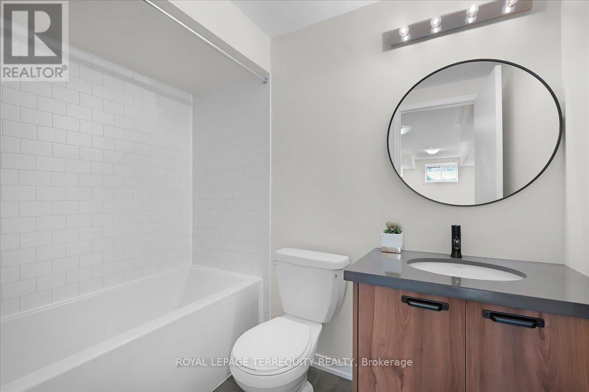 38 Kingbird Common, Cambridge, Ontario  N1T 0H3 - Photo 37 - X12973418