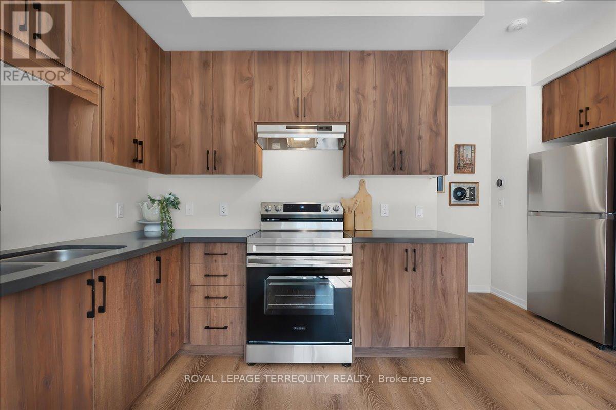 38 Kingbird Common, Cambridge, Ontario  N1T 0H3 - Photo 8 - X12973418