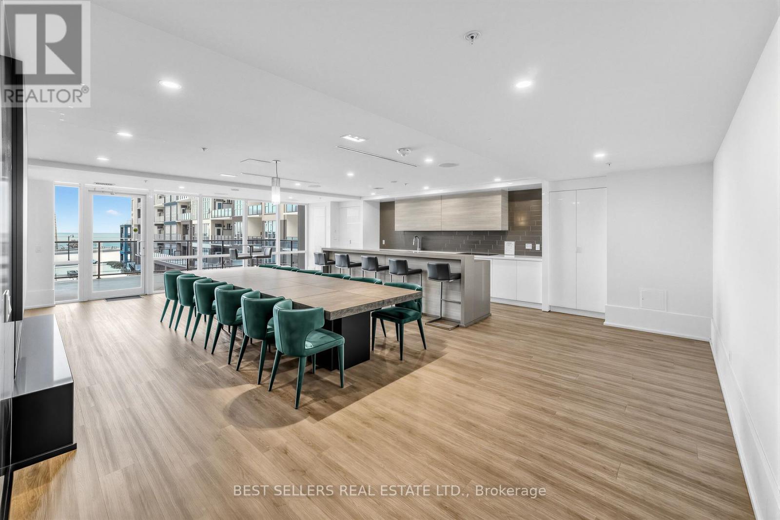 220 - 16 Concord Place, Grimsby, Ontario  L3M 0J1 - Photo 20 - X12973464