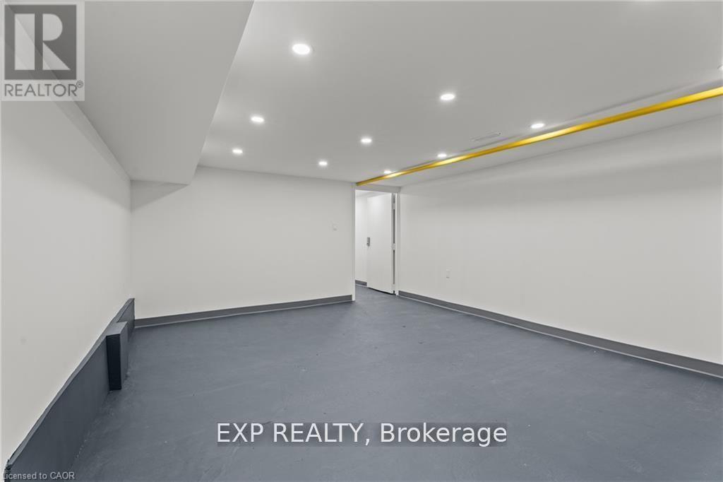 1 - 93 John Street S, Hamilton, Ontario  L8N 2C2 - Photo 17 - X12973508