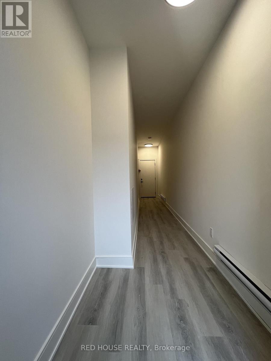 150 Everett Common, St. Catharines, Ontario  L2P 0G8 - Photo 3 - X12973528