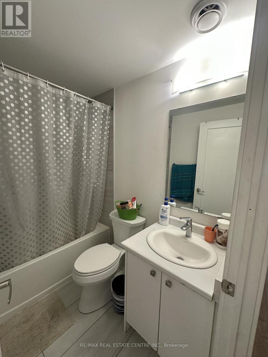 E9-20 - 20 Palace Street, Kitchener, Ontario  N2E 0J3 - Photo 11 - X12973542