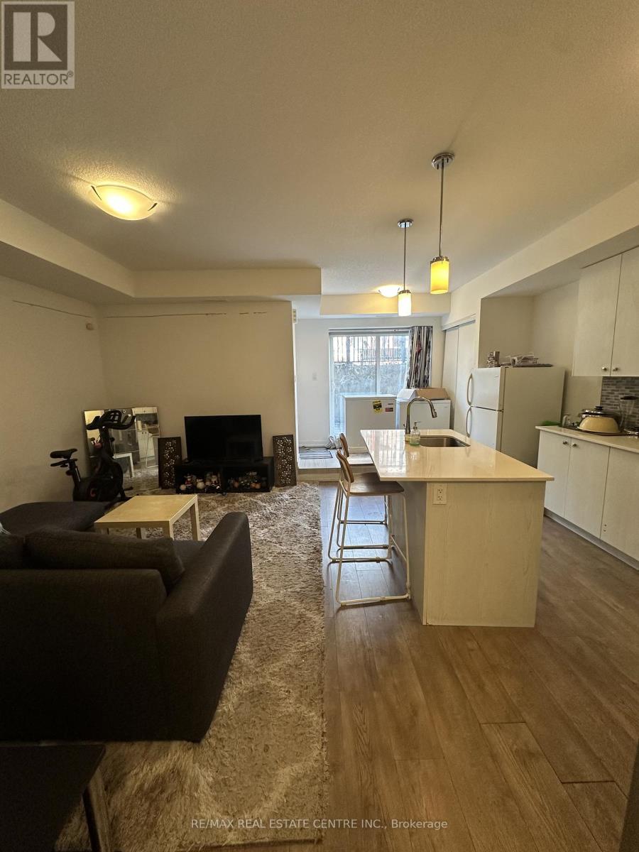 E9-20 - 20 Palace Street, Kitchener, Ontario  N2E 0J3 - Photo 15 - X12973542