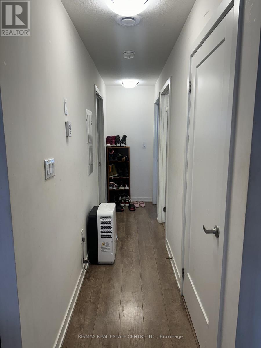 E9-20 - 20 Palace Street, Kitchener, Ontario  N2E 0J3 - Photo 7 - X12973542