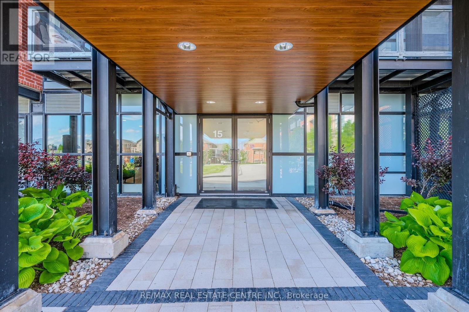 203 - 15 Prince Albert Boulevard, Kitchener, Ontario N2H 0C2 - Photo 2 - X12973560