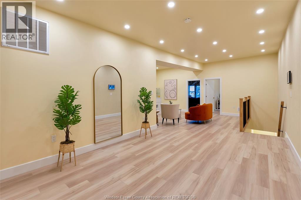 4667 Wyandotte Street East, Windsor, Ontario  N8Y 1H6 - Photo 34 - 26007461