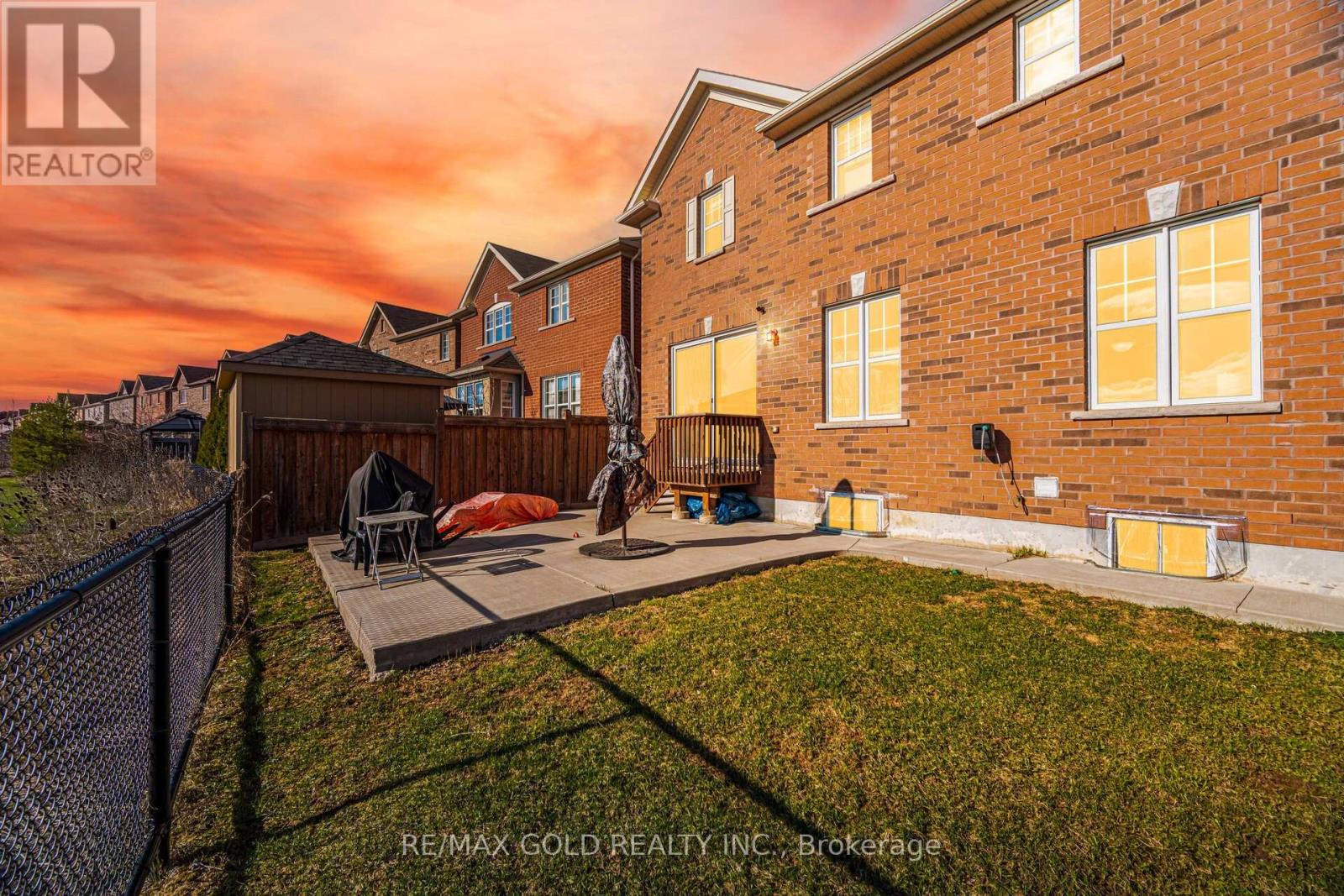 38 Leadenhall Road, Brampton, Ontario  L7A 4G3 - Photo 27 - W12970886