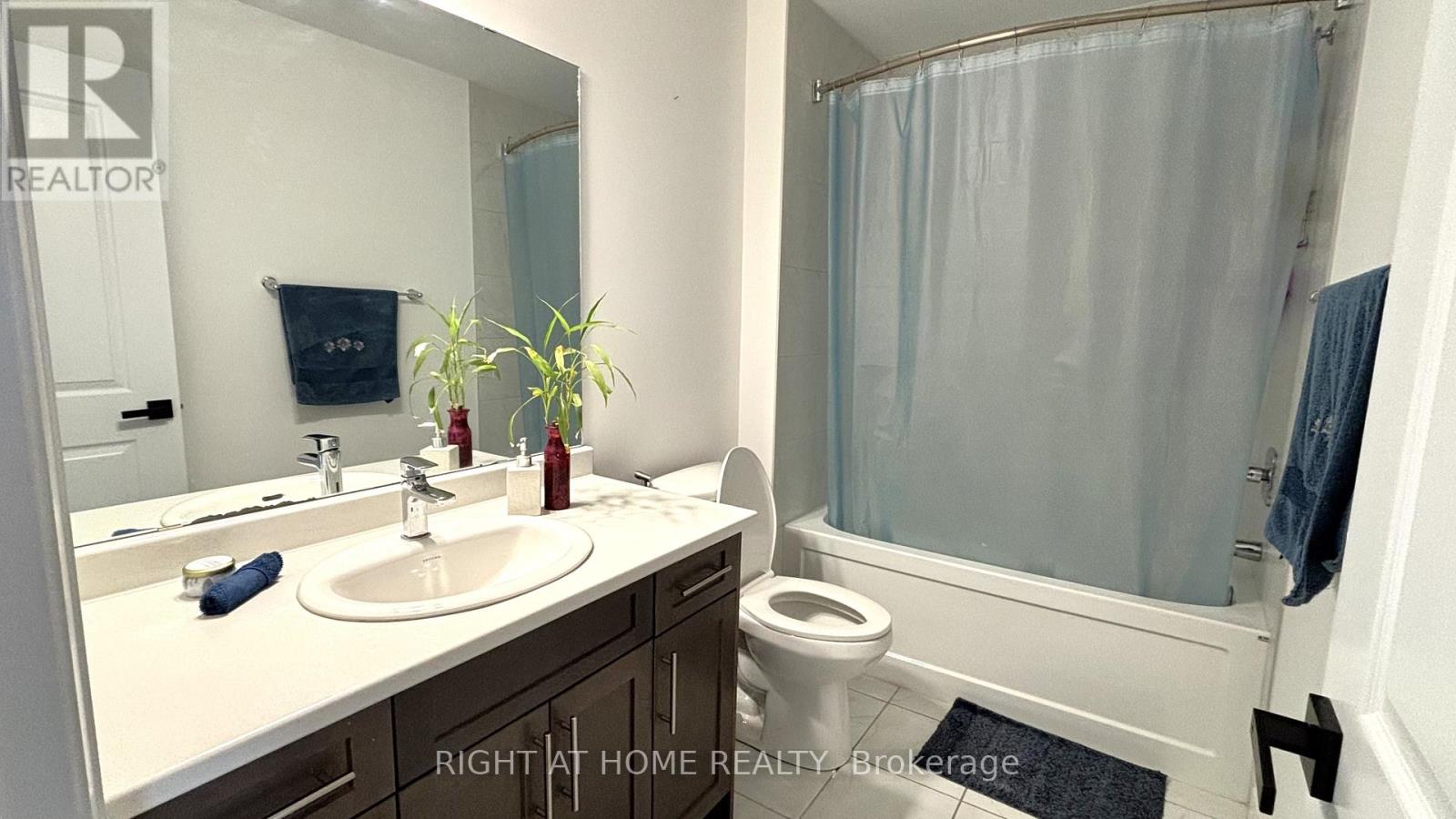 205 Longboat Run W, Brantford, Ontario  N3T 0T2 - Photo 34 - X12973478