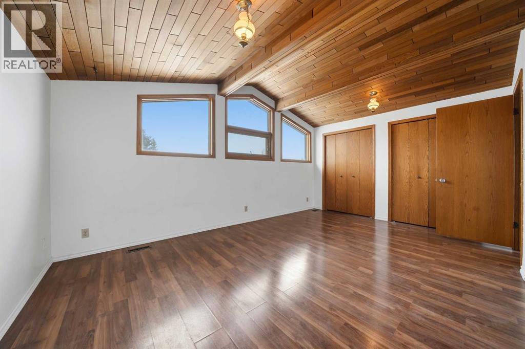 32 Huget Crescent, Red Deer, Alberta  T4N 6P4 - Photo 21 - A2279765