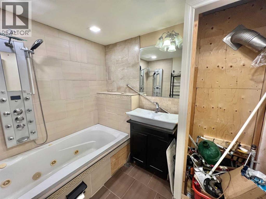 12009 96a Street, Grande Prairie, Alberta  T8V 5H6 - Photo 14 - A2299162