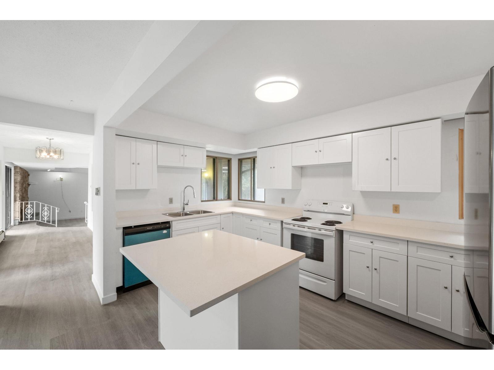 7564 184 Street, Surrey, British Columbia  V4N 5V3 - Photo 11 - R3108727