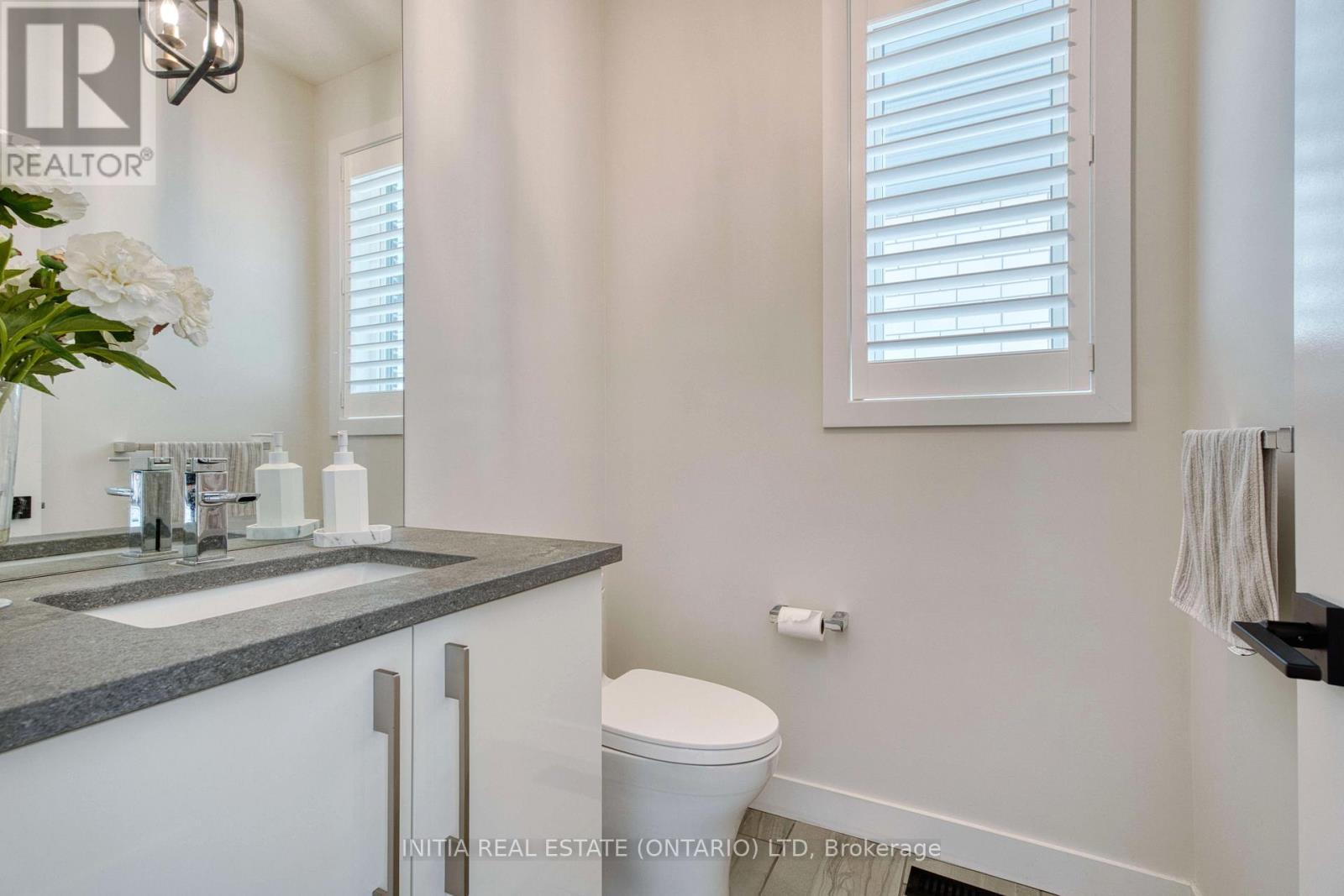 2403 Tokala Trail, London North, Ontario  N6G 0V6 - Photo 15 - X12973624