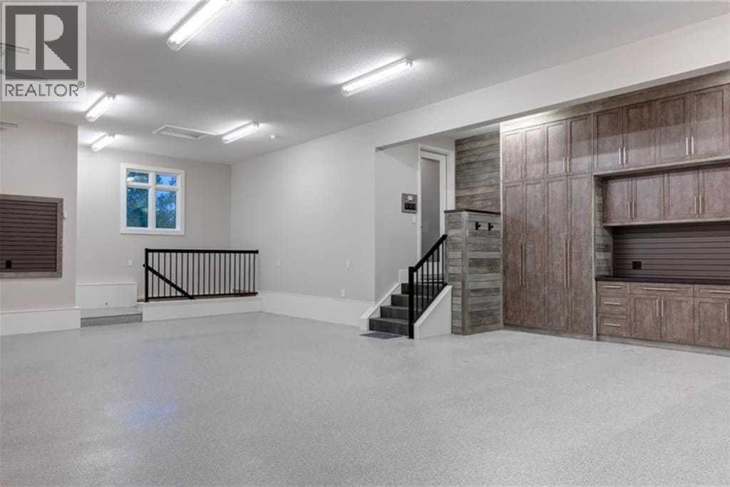 5 Silverhorn Vale, Rural Rocky View County, Alberta  T3R 0X3 - Photo 43 - A2299322