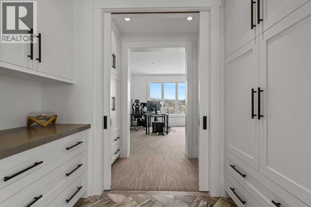 5 Silverhorn Vale, Rural Rocky View County, Alberta  T3R 0X3 - Photo 34 - A2299322