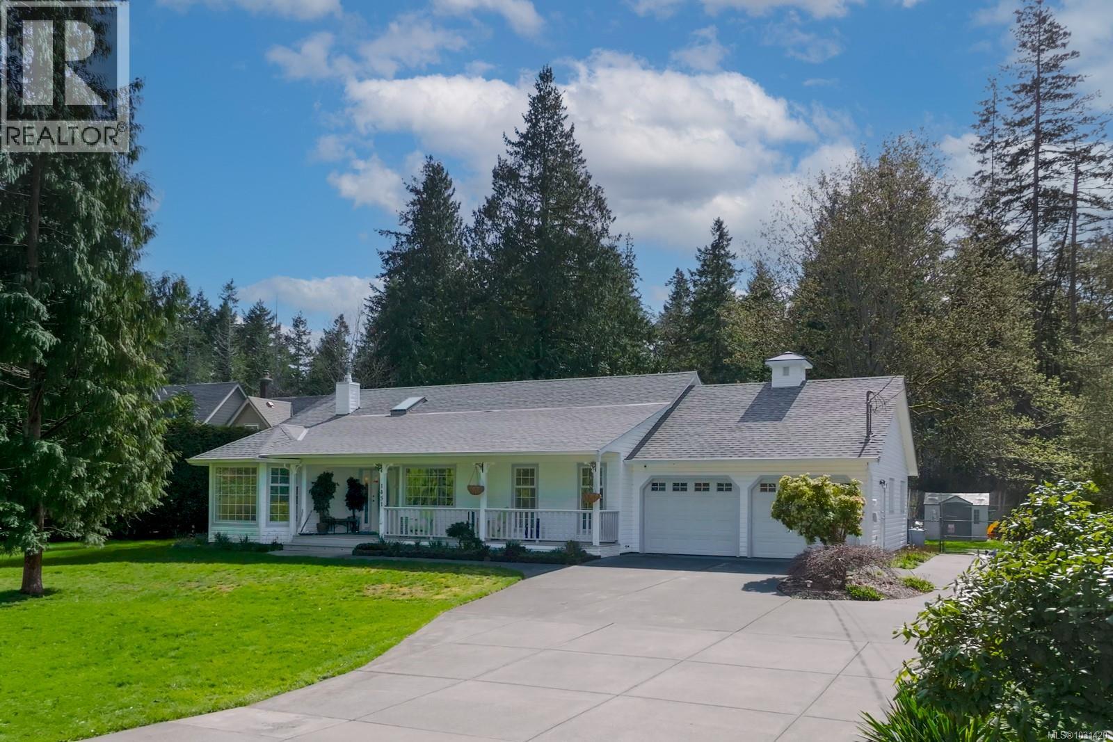 1451 Seaview Rd, Black Creek, British Columbia