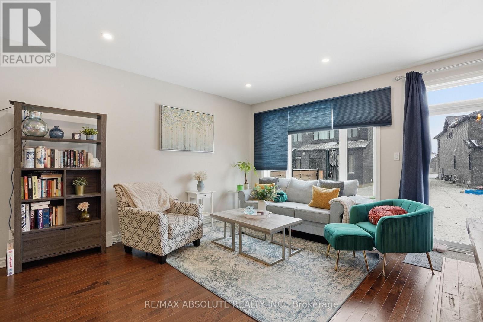 741 Namur Street, Russell, Ontario  K0A 1W0 - Photo 11 - X12973610