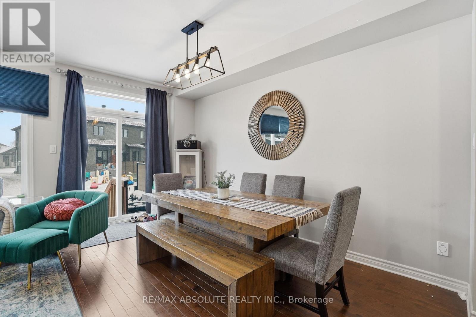 741 Namur Street, Russell, Ontario  K0A 1W0 - Photo 12 - X12973610