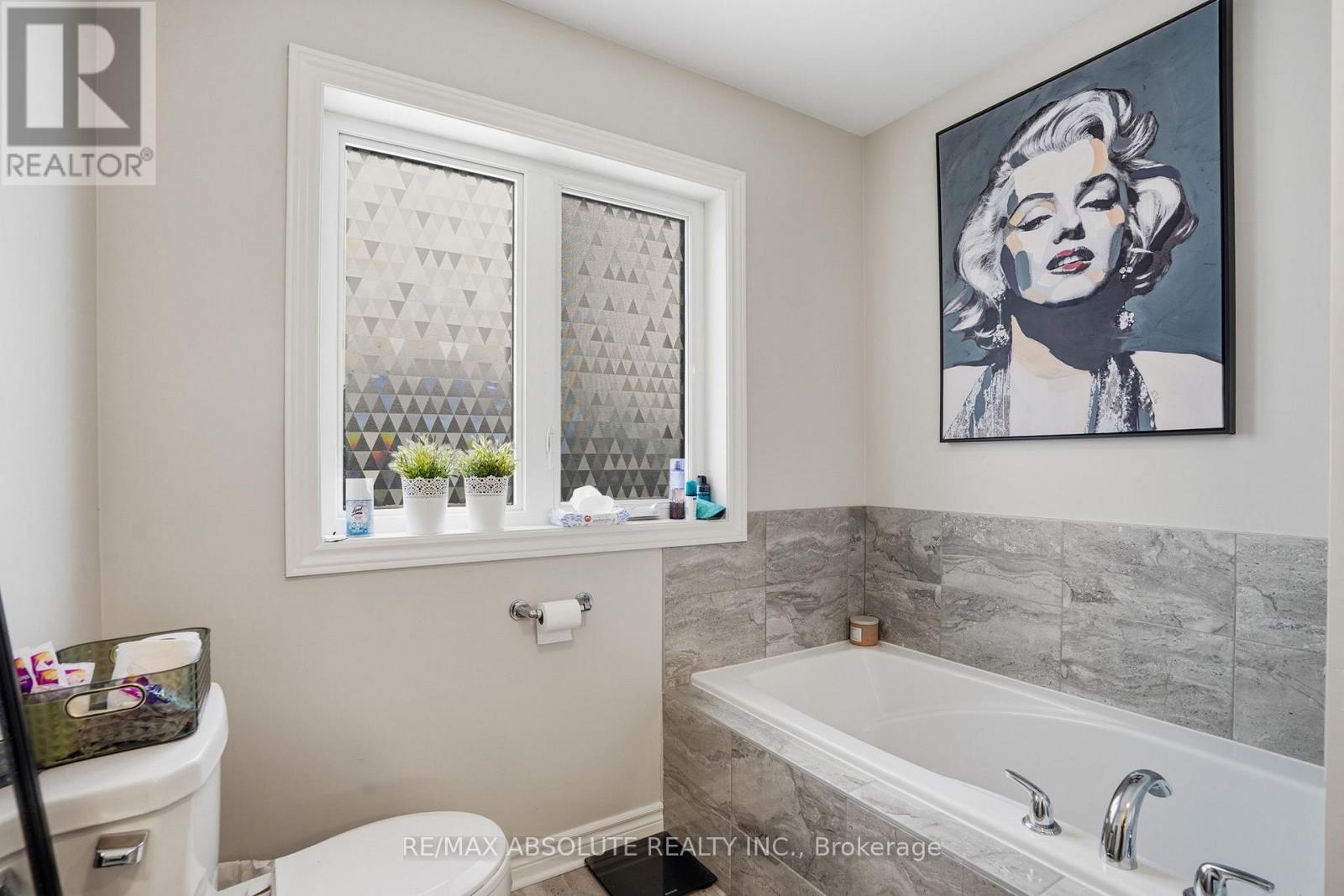 741 Namur Street, Russell, Ontario  K0A 1W0 - Photo 18 - X12973610