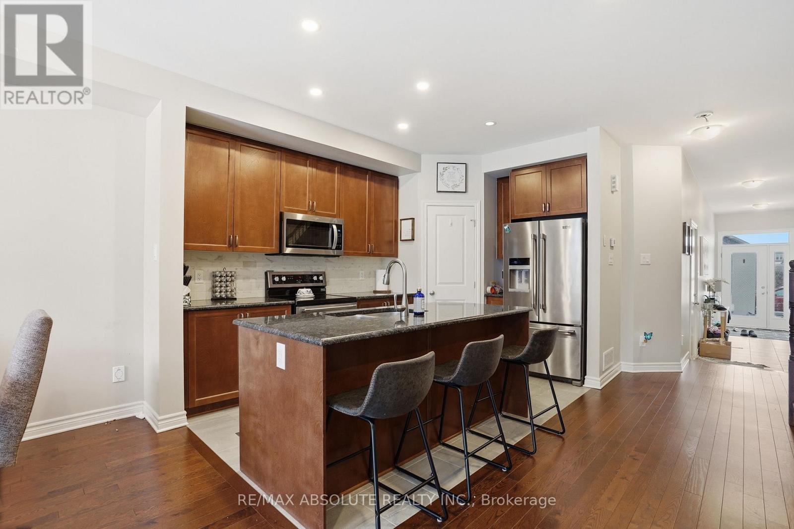 741 Namur Street, Russell, Ontario  K0A 1W0 - Photo 4 - X12973610