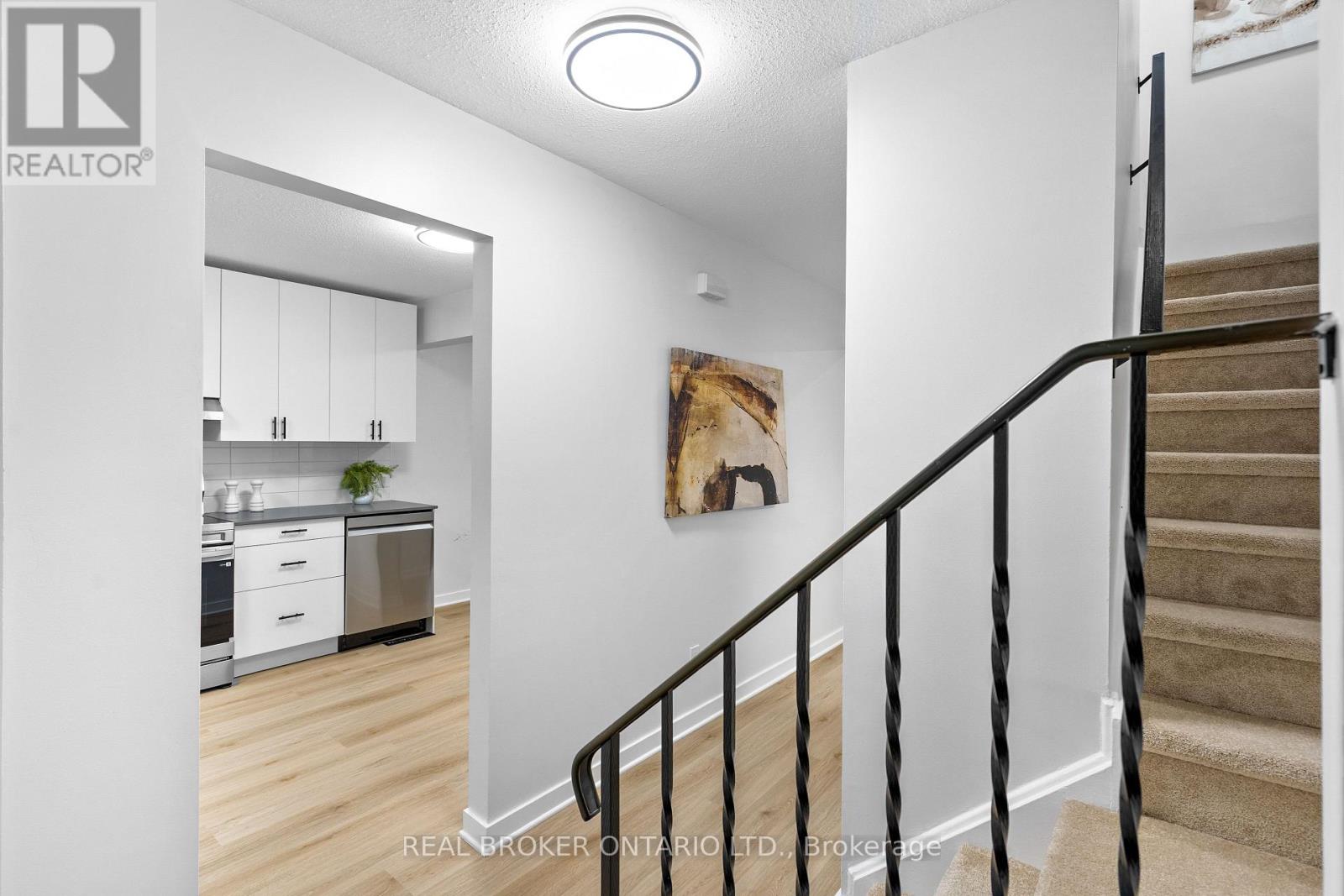 C - 477 Moodie Drive, Ottawa, Ontario  K2H 8T7 - Photo 31 - X12973638