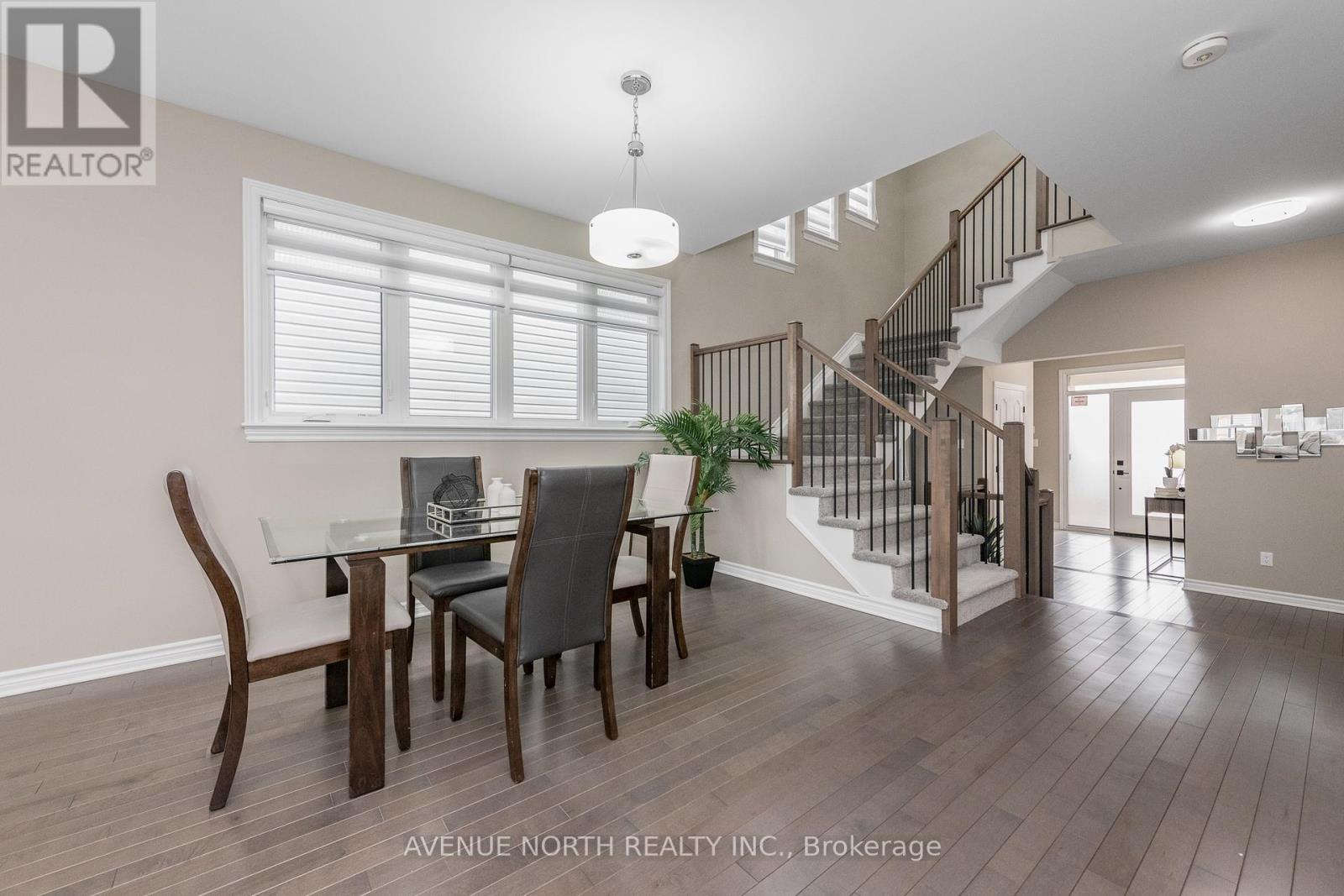 707 Moonflower Crescent, Ottawa, Ontario  K1T 0X8 - Photo 12 - X12973640