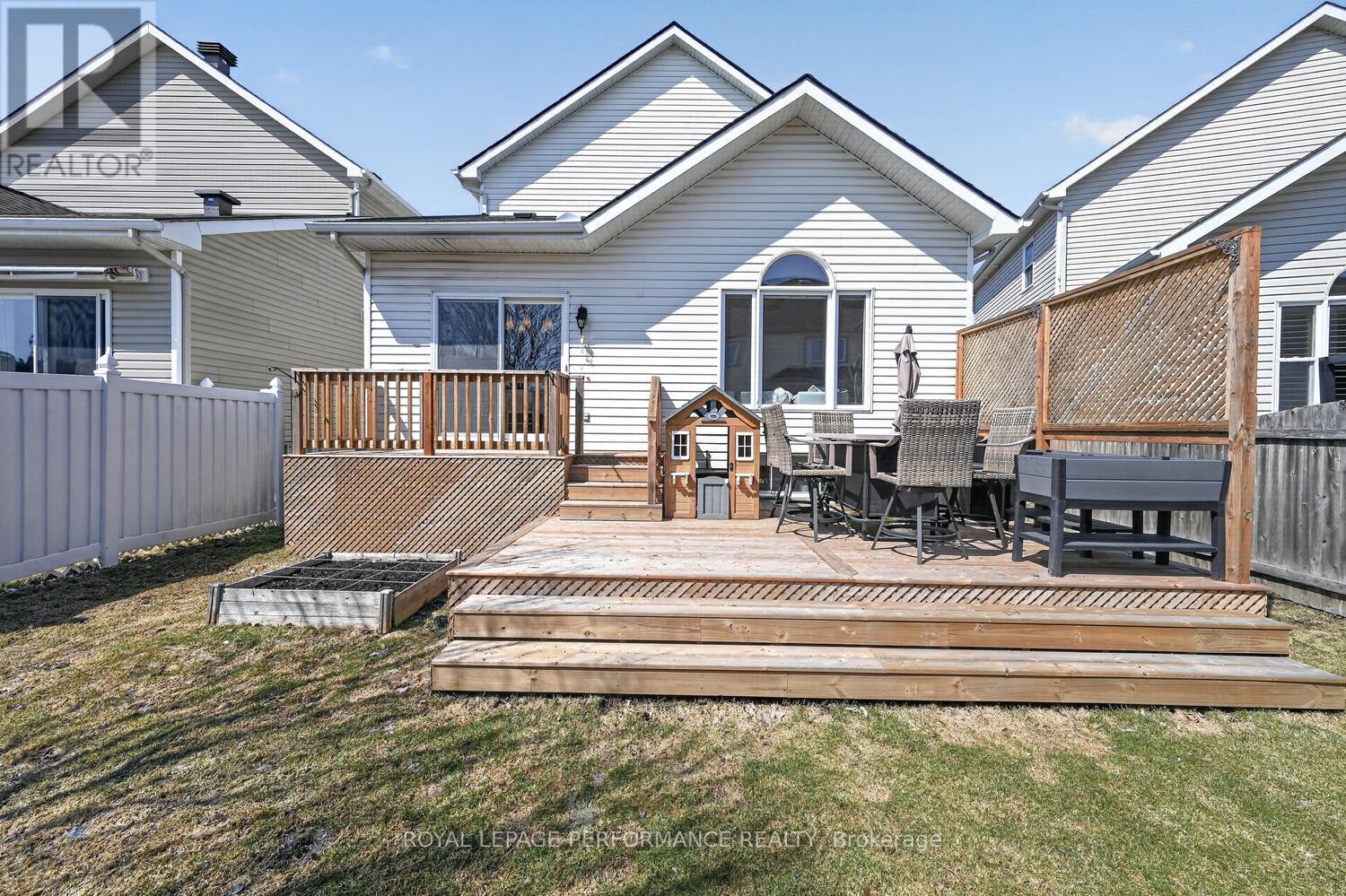 1665 Frenette Street, Ottawa, Ontario  K4A 4L4 - Photo 46 - X12973678