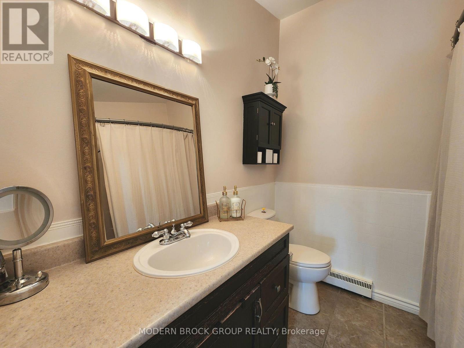 339 Abbott Street, Brockville, Ontario  K6V 4B2 - Photo 25 - X12920442