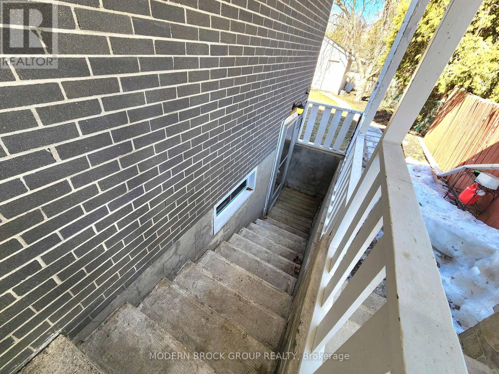 339 Abbott Street, Brockville, Ontario  K6V 4B2 - Photo 38 - X12920442