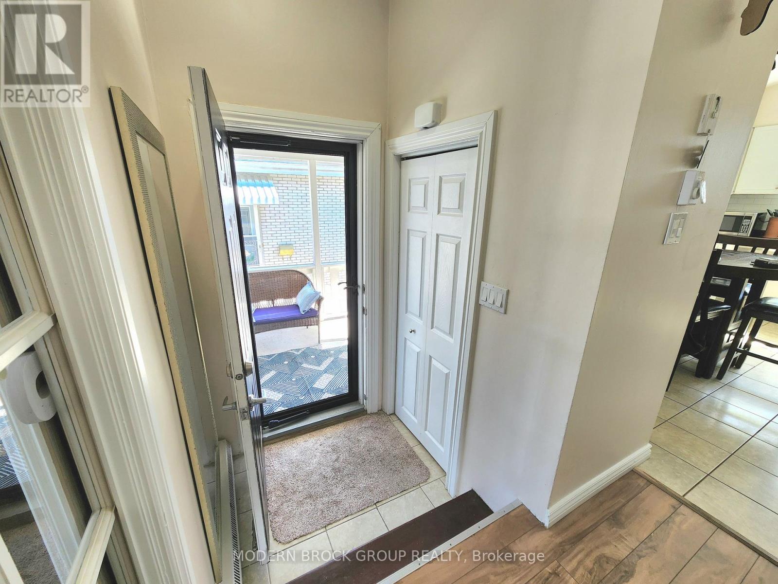 339 Abbott Street, Brockville, Ontario  K6V 4B2 - Photo 7 - X12920442