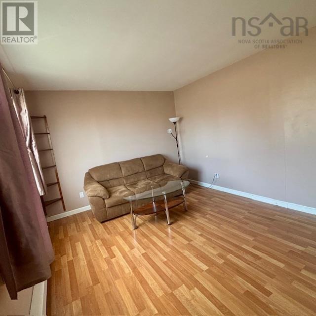 777 Forsyth Street, New Waterford, Nova Scotia  B1H 2Y6 - Photo 14 - 202606696