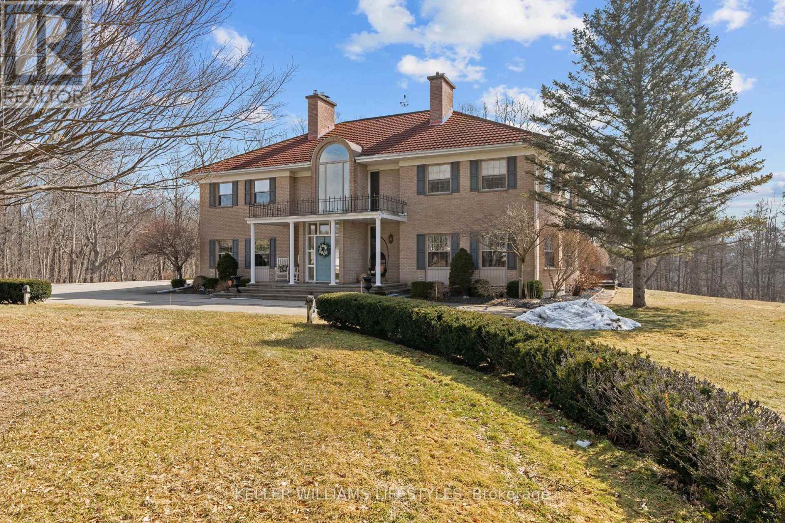 262 Pinetree Lane, Strathroy-Caradoc, Ontario  N7G 4A8 - Photo 1 - X12729988