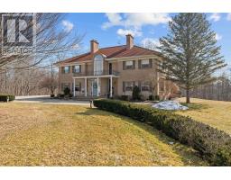 262 PINETREE LANE, Strathroy-Caradoc, Ontario