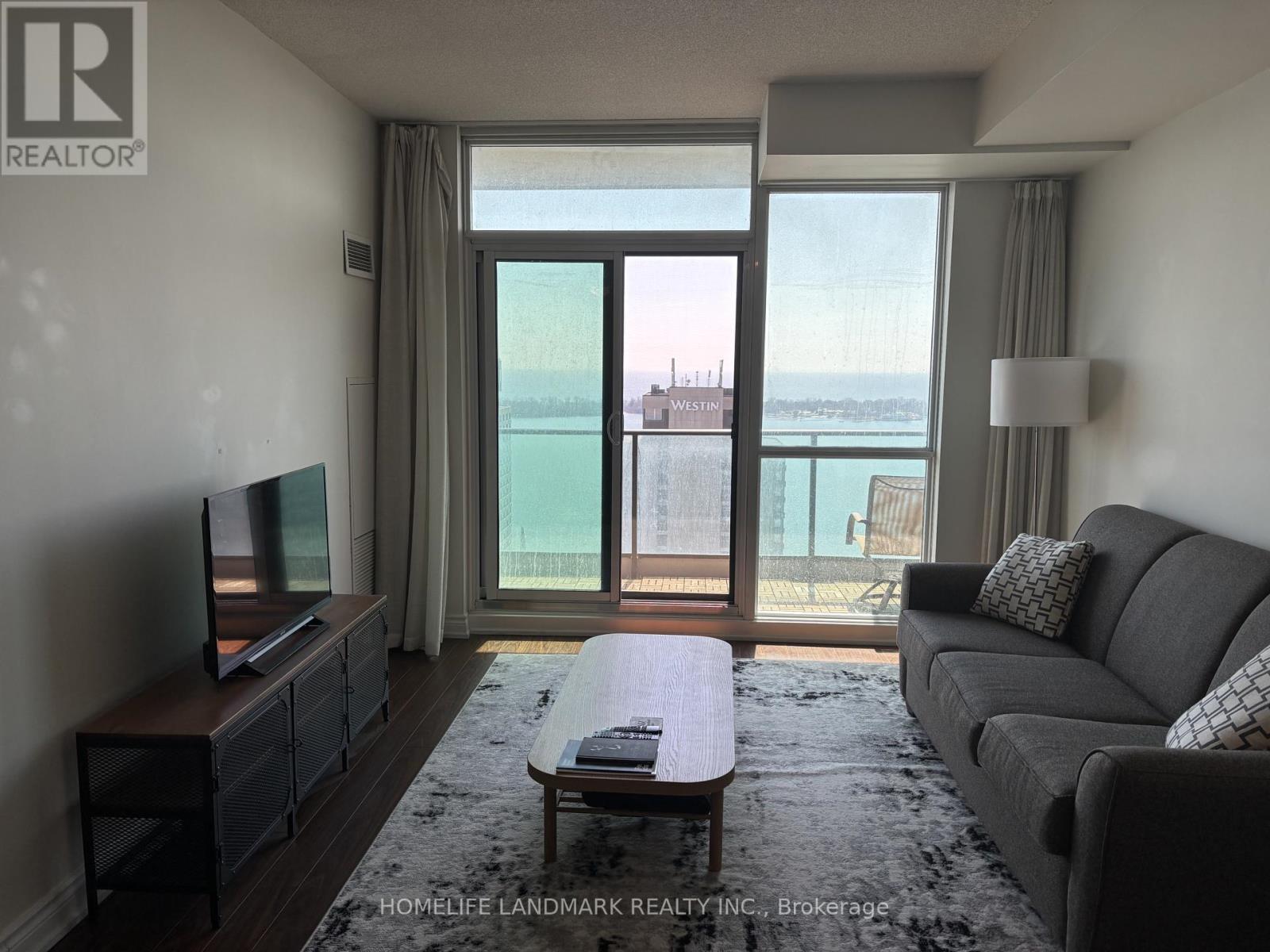 3810 - 33 Bay Street, Toronto (Waterfront Communities), Ontario  M5J 2Z3 - Photo 4 - C12973674